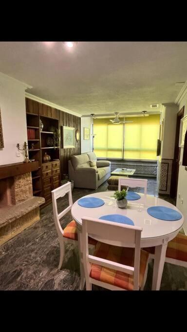 Apartamento En La Nogalera Torremolinos Exterior photo